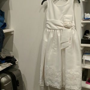 Girls dress